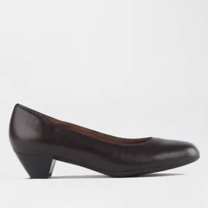 Mid-Heel Court Shoe in Brown - 12635