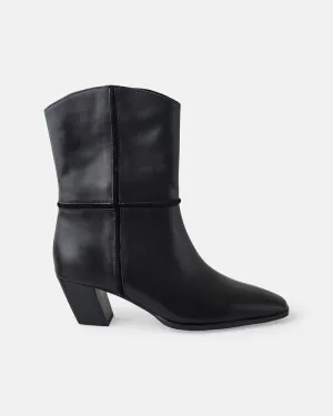 Ulla Leather Boot - Black